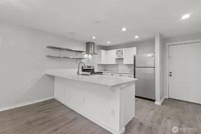 2630 S 226th #C302, Des Moines, WA 98198 - Photo 10