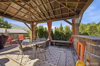 609 N Bradley Street, Chelan, WA 98816 - Photo 34
