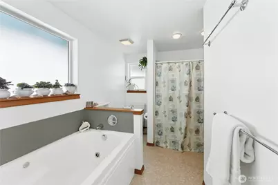 18204 59th Place W, Lynnwood, WA 98037 - Photo 16