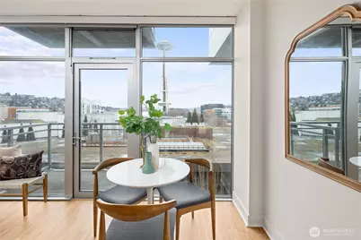 2911 2nd Avenue #1112, Seattle, WA 98121 - Photo 4