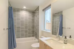 3625 13th Ave W, Seattle, WA 98119 - Photo 10