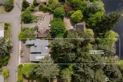 227 Lark Street SW #E, Tumwater, WA 98512 - Photo 28