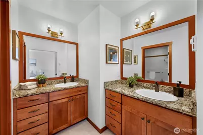 212 W Maberry Dr. #201, Lynden, WA 98264 - Photo 12