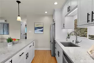 4050 West LK Sammamish Pkwy NE, Redmond, WA 98052 - Photo 16