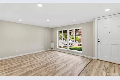5311 188th Street SW #C-10, Lynnwood, WA 98037 - Photo 2