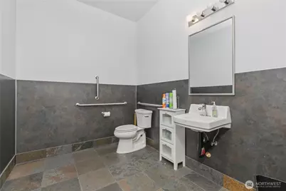 1202 Commercial Avenue, Anacortes, WA 98221 - Photo 30