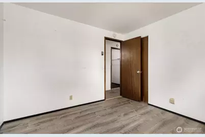 2642 Olympic Drive, Oak Harbor, WA 98277 - Photo 16