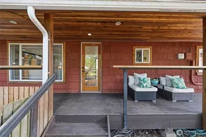 15749 Wallingford Avenue N, Shoreline, WA 98133 - Photo 4