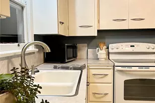 1536 Pennsylvania Ave, Bremerton, WA 98337 - Photo 2
