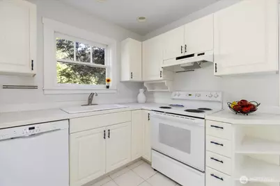 321 Windantide Place, Freeland, WA 98249 - Photo 18