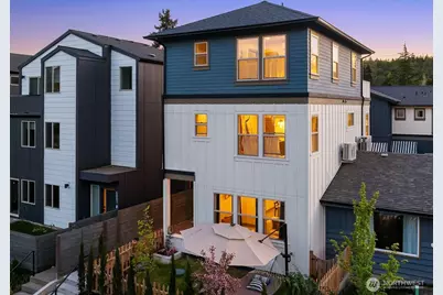 5037 25th Avenue SW, Seattle, WA 98106 - Photo 1