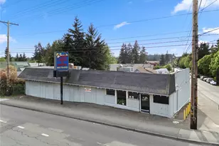 1604 Hwy 99, Lynnwood, WA 98037 - Photo 1