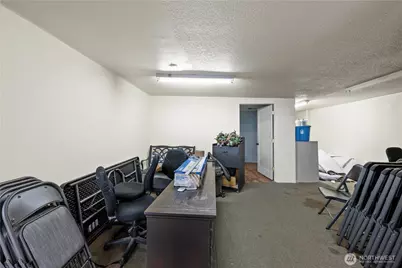 1604 Highway 99, Lynnwood, WA 98037 - Photo 14