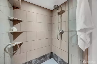 8232 39th Avenue NE, Seattle, WA 98115 - Photo 22