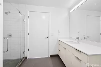 590 1st Avenue S #816, Seattle, WA 98104 - Photo 14