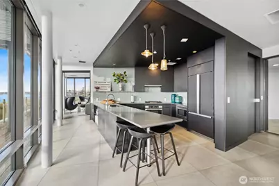 590 1st Avenue S #816, Seattle, WA 98104 - Photo 32