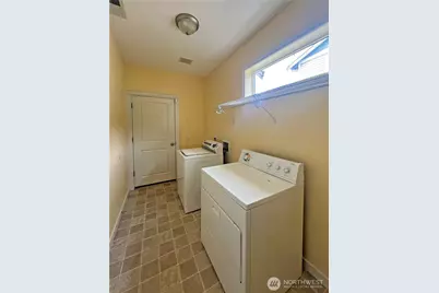 18542 97th Ave Court E, Puyallup, WA 98375 - Photo 16