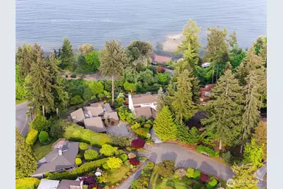 10879 Bill Point Circle NE, Bainbridge Island, WA 98110 - Photo 32