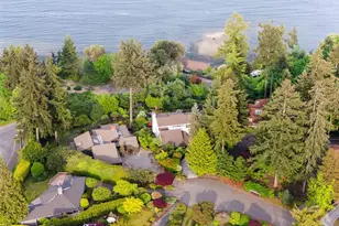 10879 Bill Point Cir NE, Bainbridge Island, WA 98110 - Photo 32