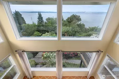 10879 Bill Point Circle NE, Bainbridge Island, WA 98110 - Photo 14