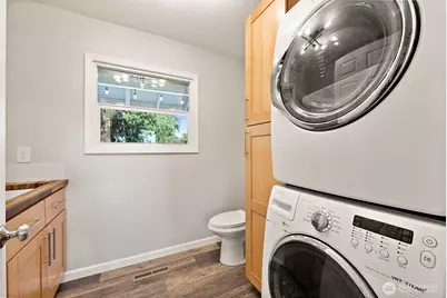 10516 46th Avenue E, Tacoma, WA 98446 - Photo 14