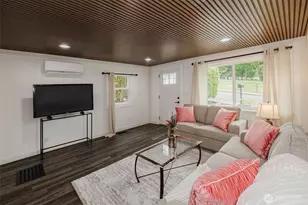 2122 15th St, Bremerton, WA 98312 - Photo 6
