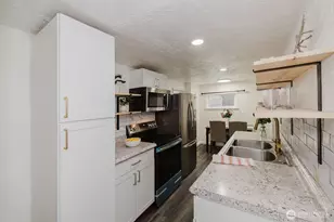 2122 15th St, Bremerton, WA 98312 - Photo 12