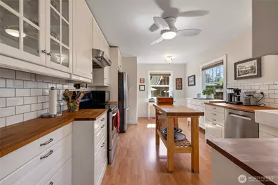 1406 N 11th Street, Tacoma, WA 98403 - Photo 8
