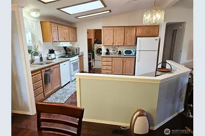 13802 18th Avenue Ct E #132, Tacoma, WA 98445 - Photo 6