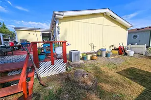 13802 18th Ave Ct E, Tacoma, WA 98445 - Photo 4