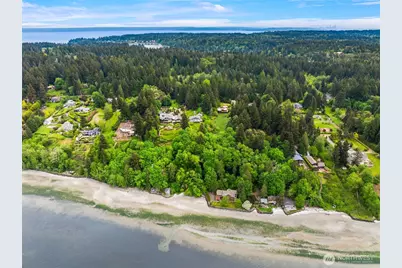 14517 Henderson Road NE, Bainbridge Island, WA 98110 - Photo 32