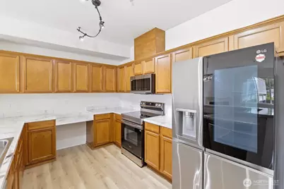 14915 38th Drive SE #HH1028, Bothell, WA 98012 - Photo 10