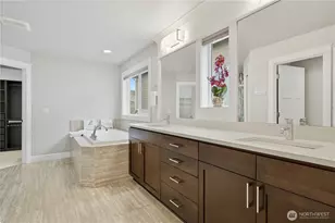 13638 NE 133rd St, Kirkland, WA 98034 - Photo 32