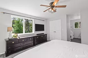 945 SW Moffett Ln, Port Orchard, WA 98367 - Photo 16