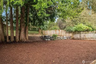 12517 22nd Ave NE, Seattle, WA 98125 - Photo 30