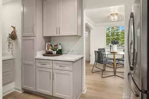 12517 22nd Ave NE, Seattle, WA 98125 - Photo 8