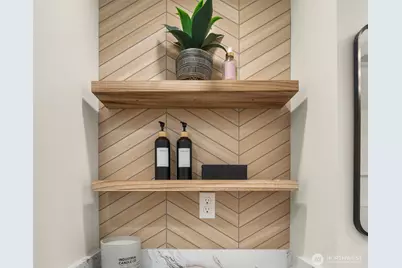 12517 22nd Avenue NE, Seattle, WA 98125 - Photo 10