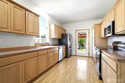 23 N 86th Avenue, Yakima, WA 98908 - Photo 6