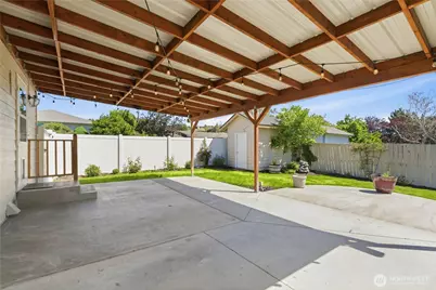 23 N 86th Avenue, Yakima, WA 98908 - Photo 16