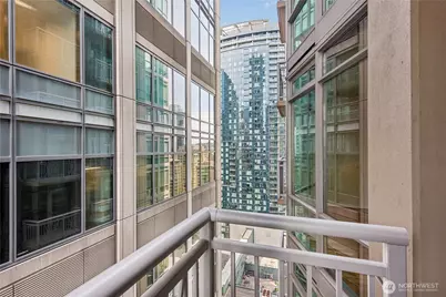 819 Virginia Street #2109, Seattle, WA 98101 - Photo 10