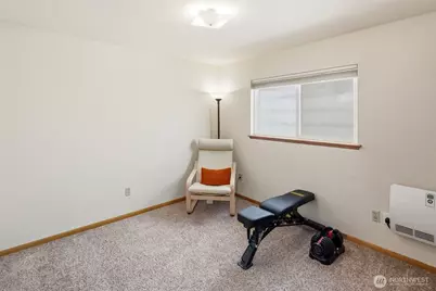520 N 79th Street, Seattle, WA 98103 - Photo 20