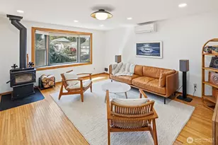 520 N 79th St, Seattle, WA 98103 - Photo 8