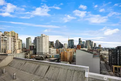 81 Clay Street #526, Seattle, WA 98121 - Photo 22