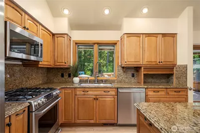 22329 SE 244th Place, Maple Valley, WA 98038 - Photo 8