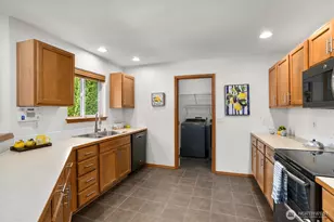 16606 SE 260th St, Covington, WA 98042 - Photo 14