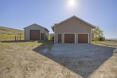 552 Bill Shaw Road, Pateros, WA 98846 - Photo 4