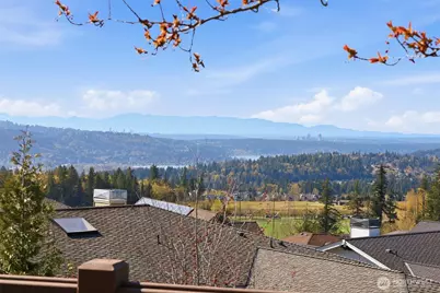 2734 NE Daphne Street, Issaquah, WA 98029 - Photo 4