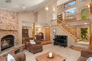17220 NE 152nd St, Woodinville, WA 98072 - Photo 4