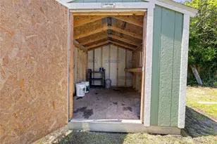 1210 35th St, Seaview, WA 98644 - Photo 6