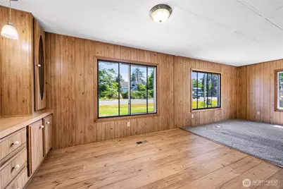 1210 35th Street, Seaview, WA 98644 - Photo 14
